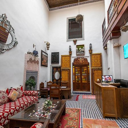 Riad Fes Allouch エクステリア 写真