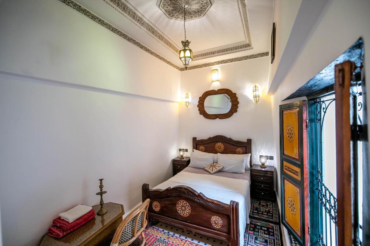 Riad Fes Allouch エクステリア 写真