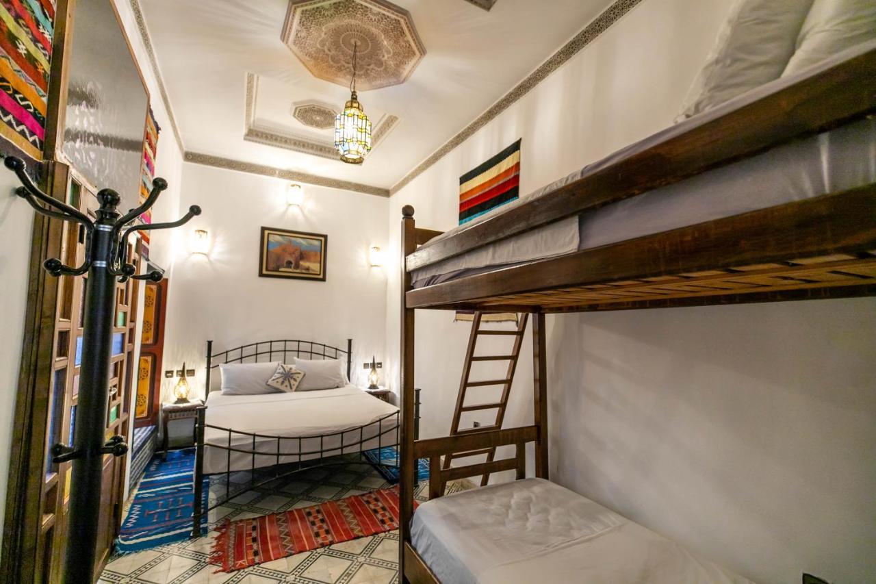Riad Fes Allouch エクステリア 写真