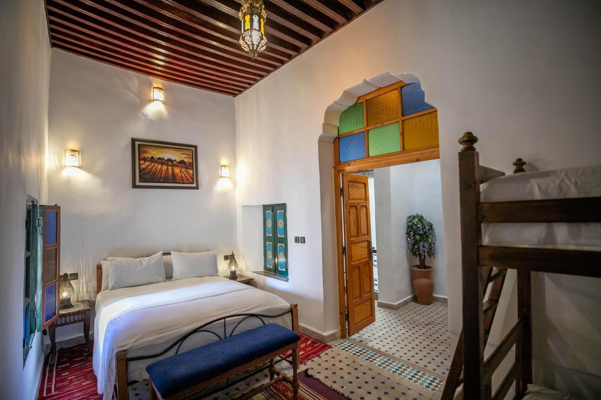 Riad Fes Allouch エクステリア 写真